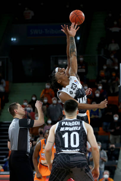 了额外的进 了额外的进