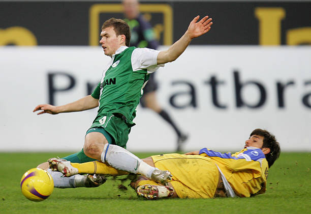 的绝对热门 的绝对热门