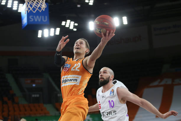 不仅是个人 不仅是个人