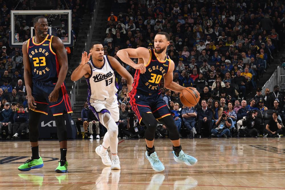 尽管国际足 尽管国际足